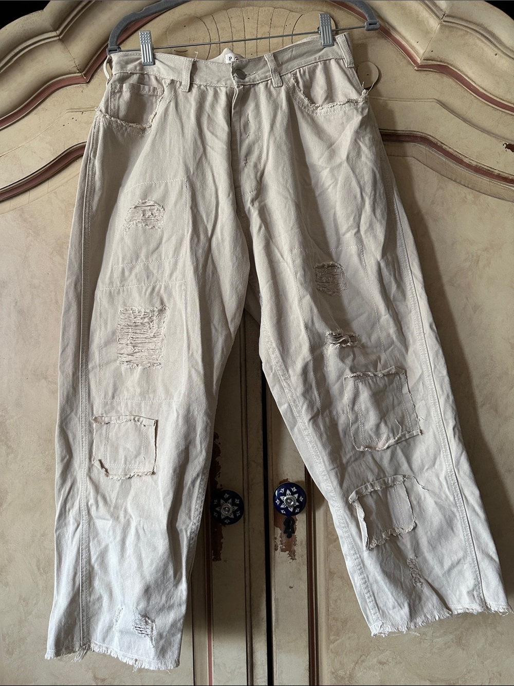 POL Women's Cropped Distressed Patchwork Pants in Cream size Medium